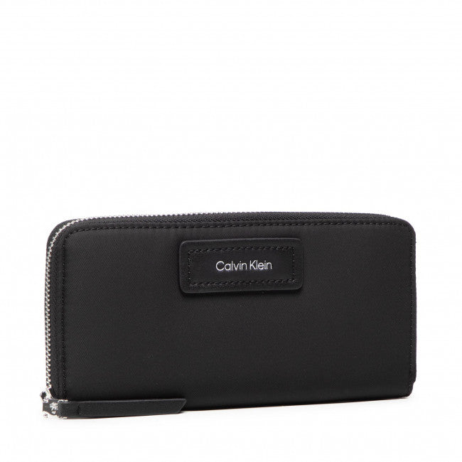 C.A.L.V.I.N K.L.E.I.N WALLET