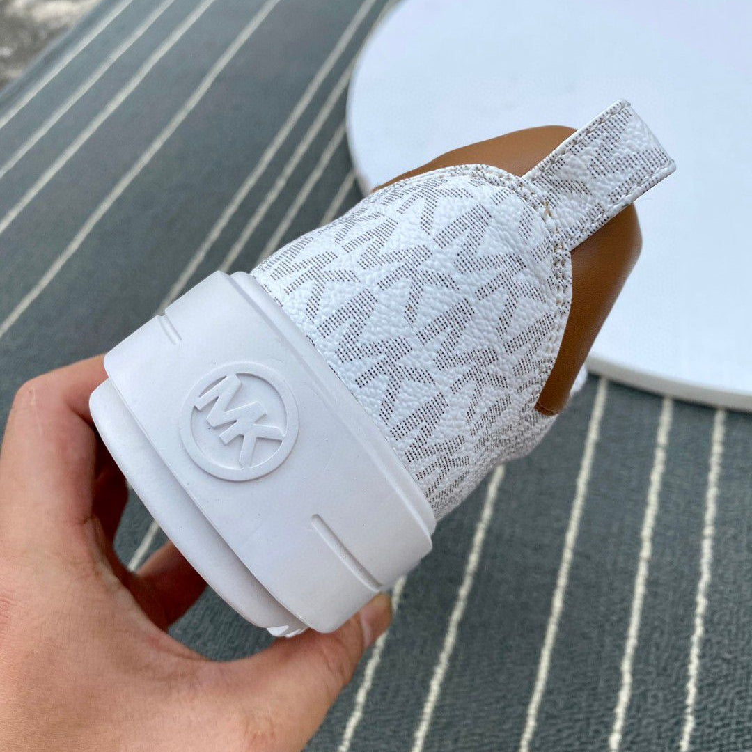 M.I.C.H.A.E.L K.O.R.S Irving Leather and Logo Sneaker