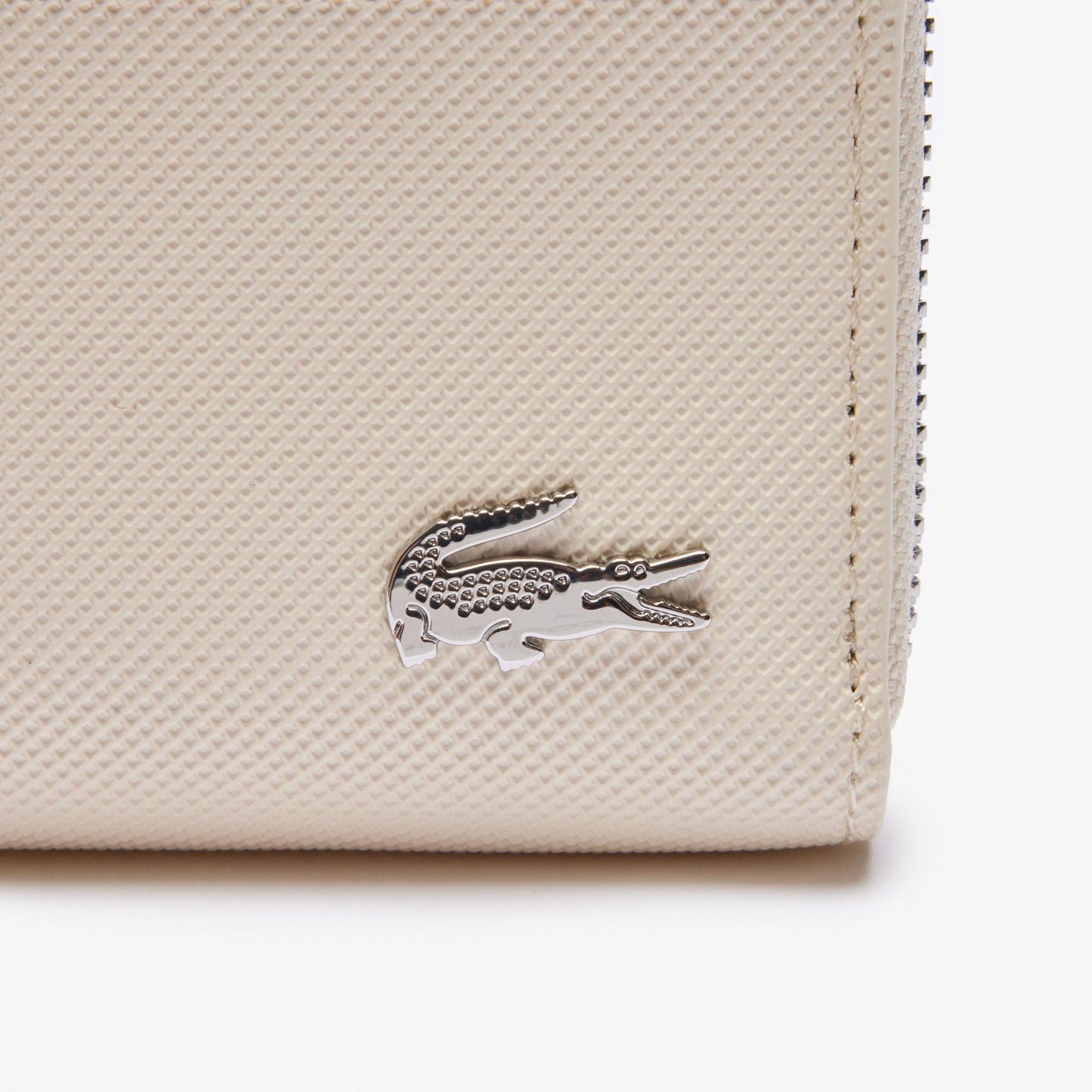 L.A.C.O.S.T.E Women's Piqué-effect Canvas Zip Wallet