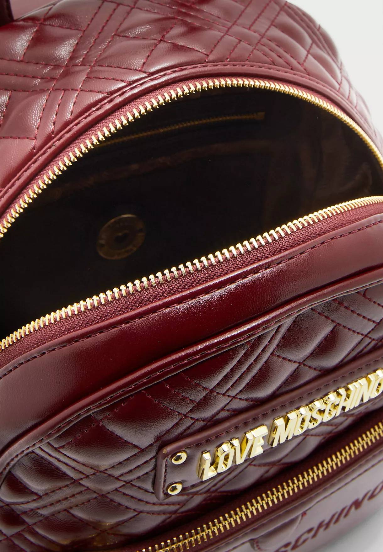 L.O.V.E M.O.S.C.H.I.N.O Quilted Napa Vino Backpack