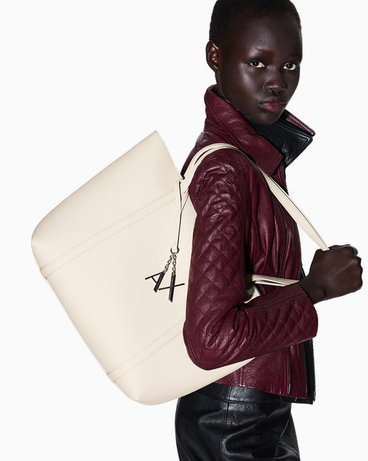 A.R.M.A.N.I E.X.C.H.A.N.G.E Shoulder Bag