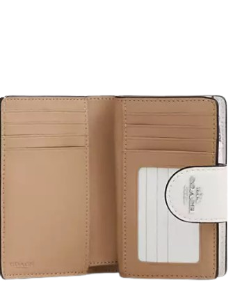 C.O.A.C.H Medium Corner Zip Wallet In Signature