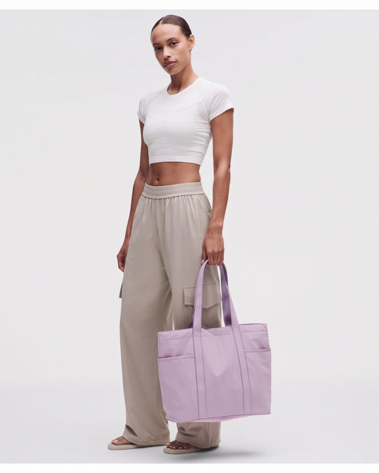 L.U.L.U.L.E.M.O.N Daily Multi-Pocket Tote Bag 20L