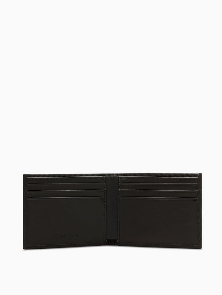 C.A.L.V.I.N K.L.E.I.N BIFOLD WALLET.