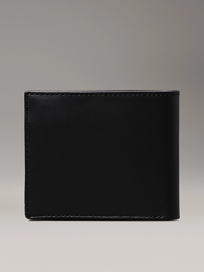 C.A.L.V.I.N K.L.E.I.N Leather RFID Billfold Wallet