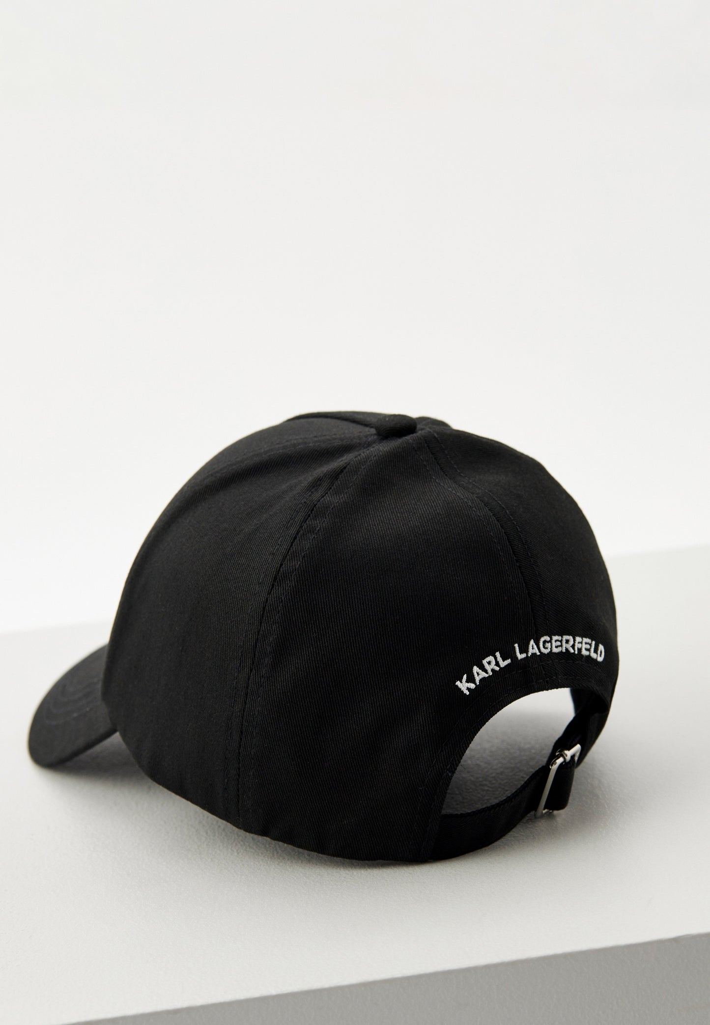 K.a.r.l L.a.g.e.r.f.e.l.d basketball CAP