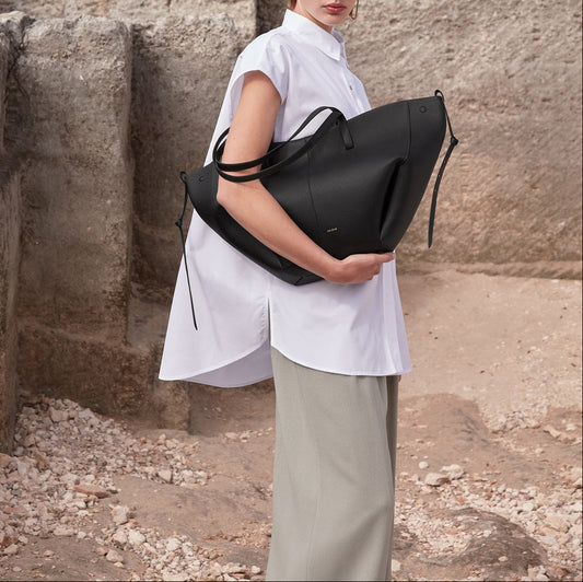 P.O.L.E.N.E Cyme Shoulder BAG