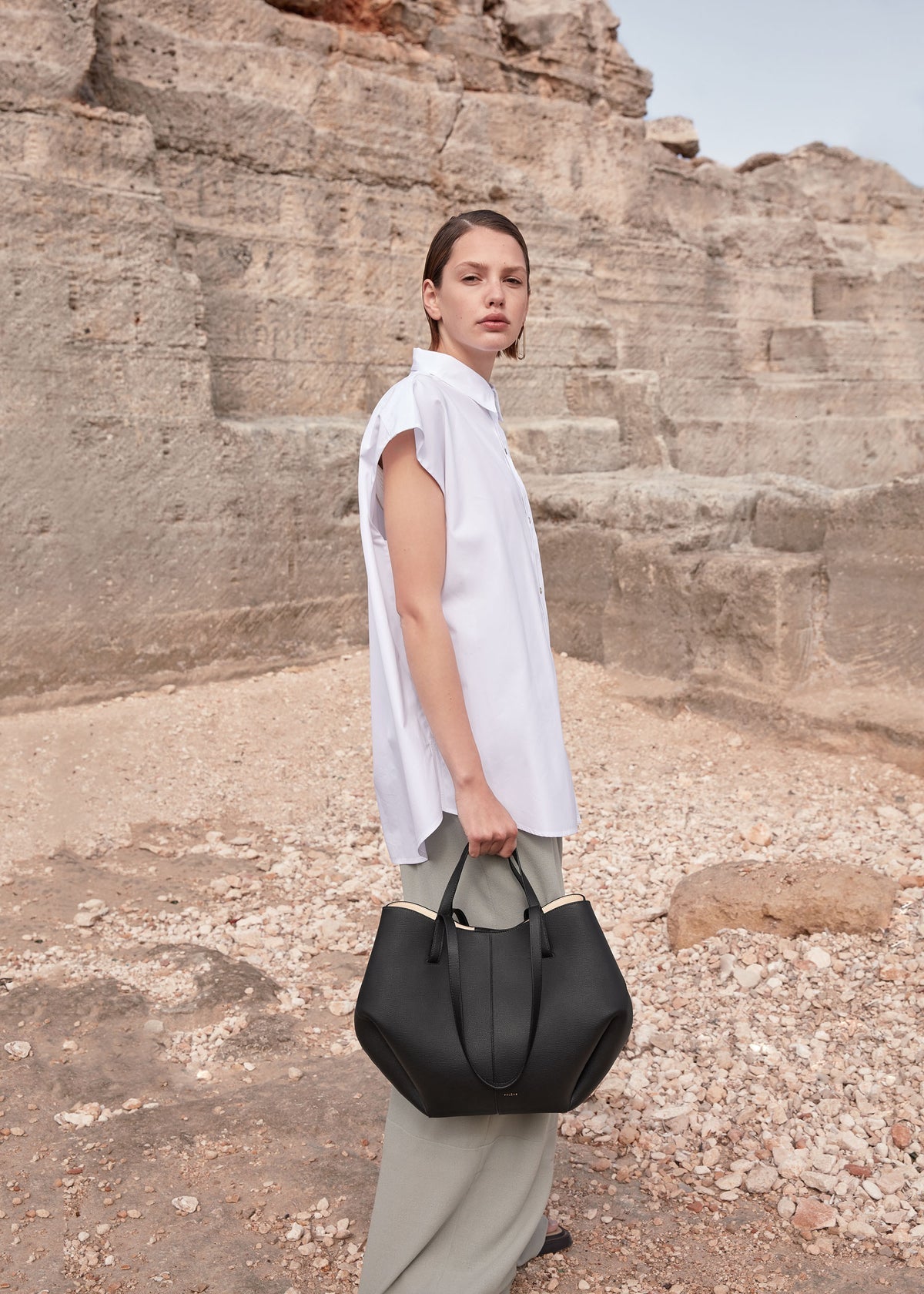 P.O.L.E.N.E Cyme Shoulder BAG