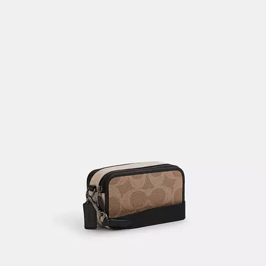 C.O.A.C.H Wyatt Crossbody Bag In Signature Canvas