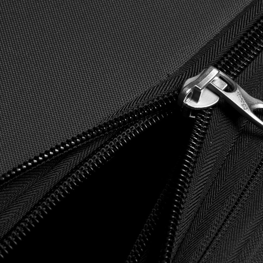 D.E.L.S.E.Y Pin Up 6 Spinner Large 79cm