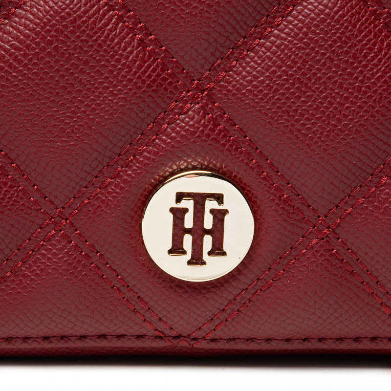 TOMMY HILFIGER Honey Mini Chain Crossover Quilt Crossbody Bag
