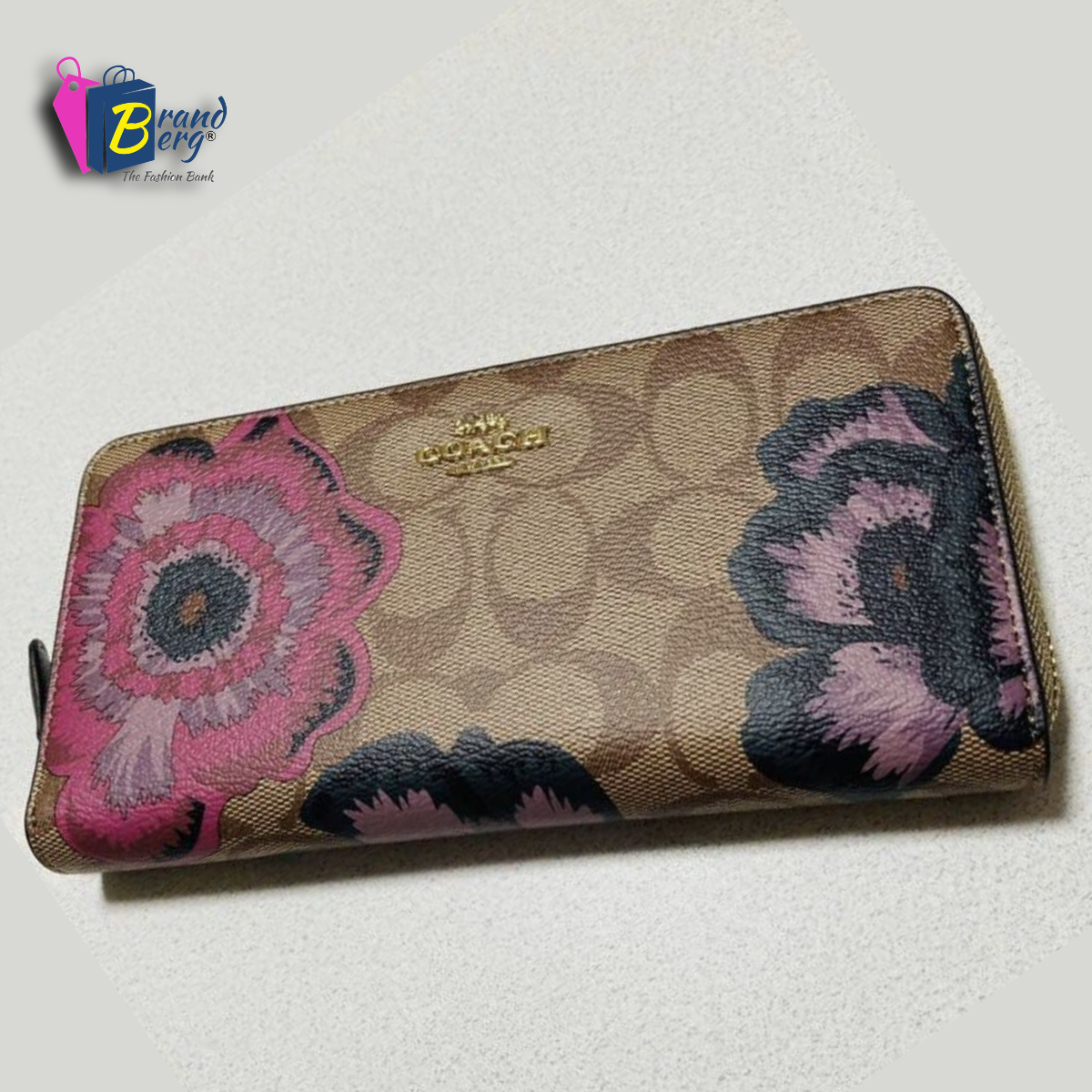 C.O.A.C.H Signature Accordion Zip Wallet With Kaffe Fassett Print