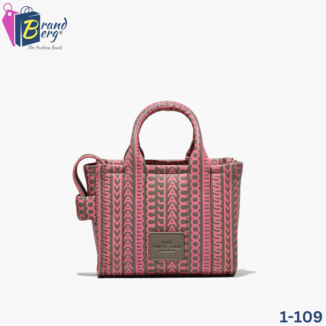 M.A.R.C. J.A.C.O.B.S. CROSS ZIPPER HANDBAG