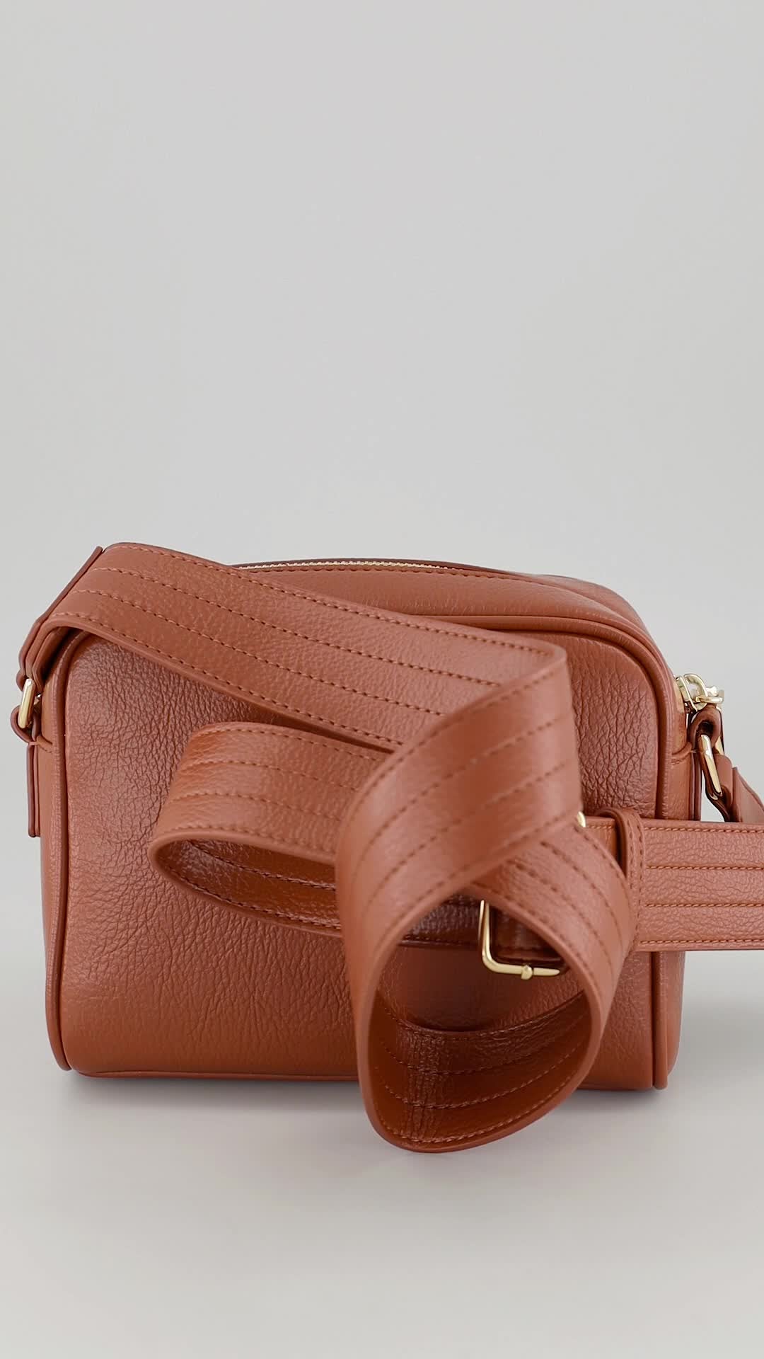 L.O.V.E M.O.S.C.H.I.N.O Clutche BAG