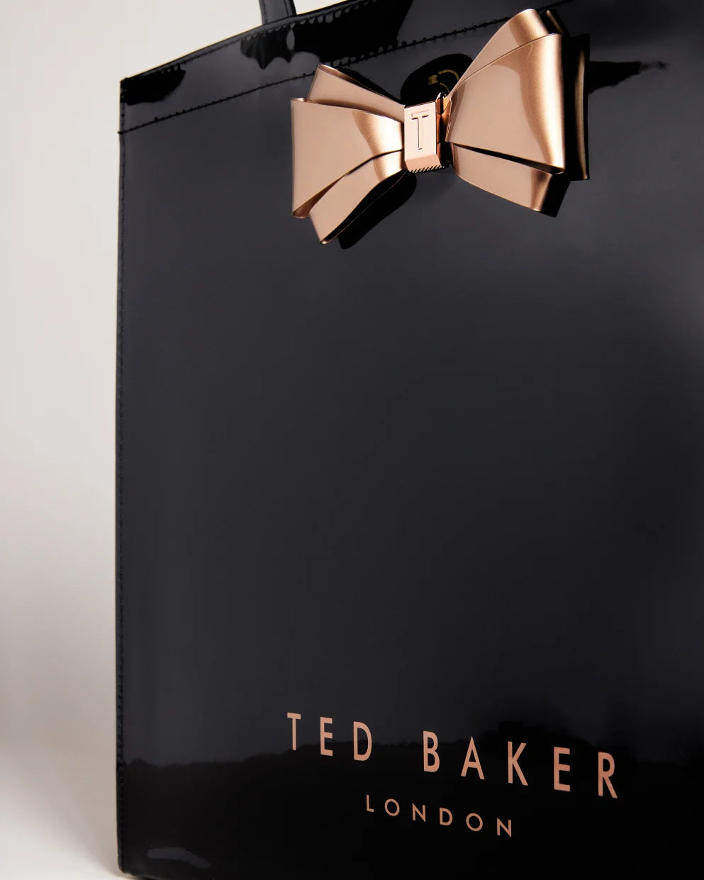 TED BAKER Alacon Plain Bow Large Icon Bag