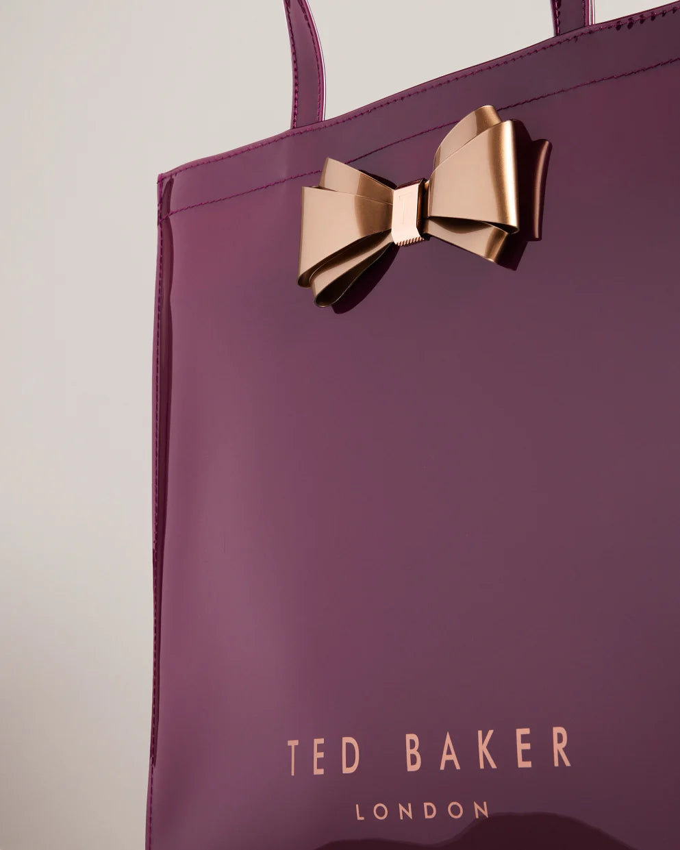 TED BAKER Alacon Plain Bow Large Icon Bag