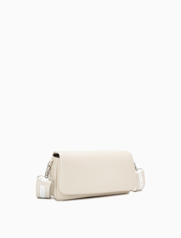 C.A.L.V.I.N K.L.E.I.N Shoulder Bags