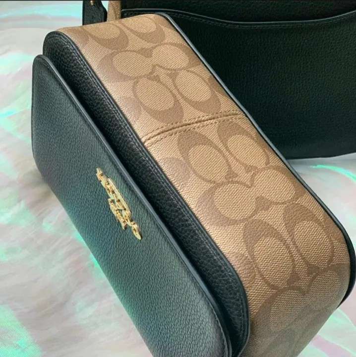 C.O.A.C.H. MESSENGER BAG