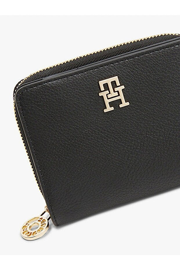 T.O.M.M.Y H.I.L.F.I.G.E.R Monogram Plaque Wallet