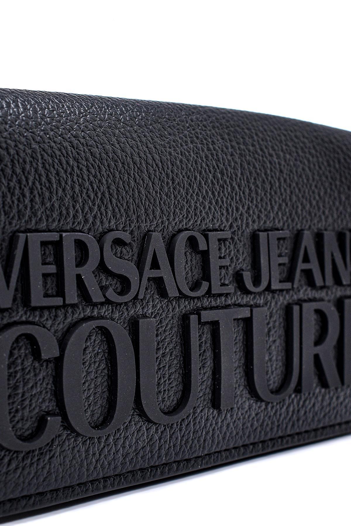 V.E.R.S.A.C.E. J.E.A.N.S. CROSS