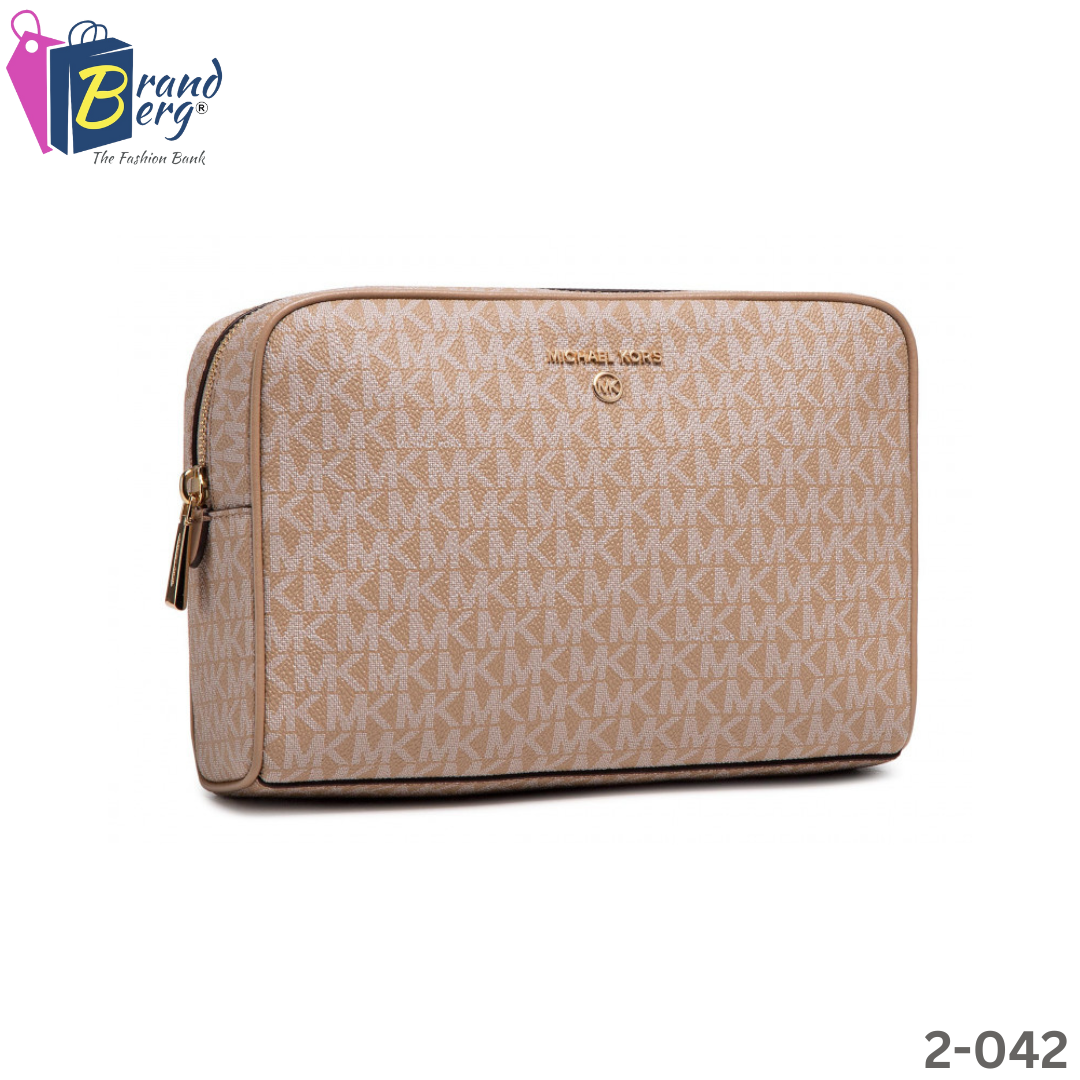 M.I.C.H.A.E.L K.O.R.S Cosmetic Bag