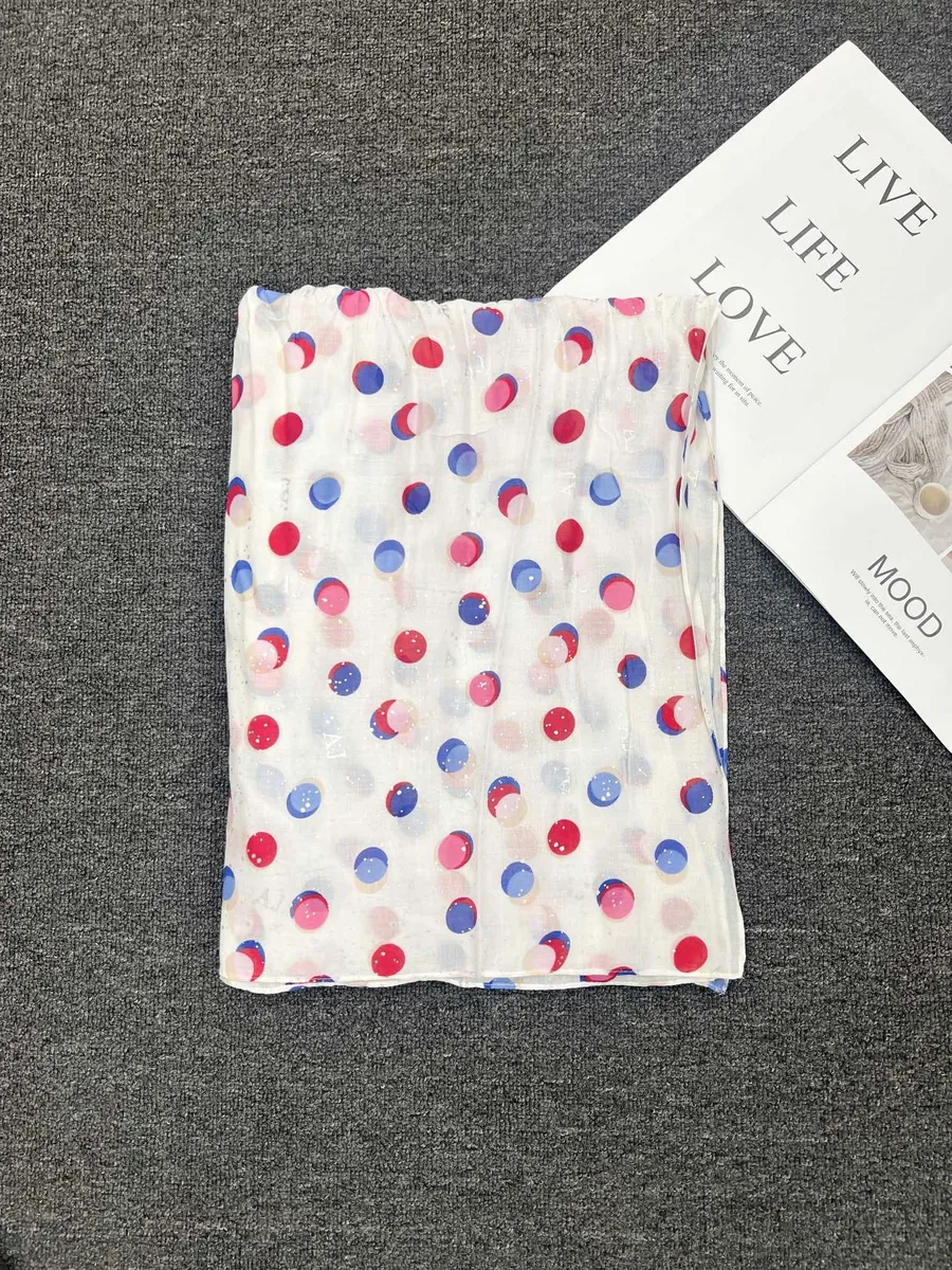 A.R.M.A.N.I J.E.A.N.S Scarf