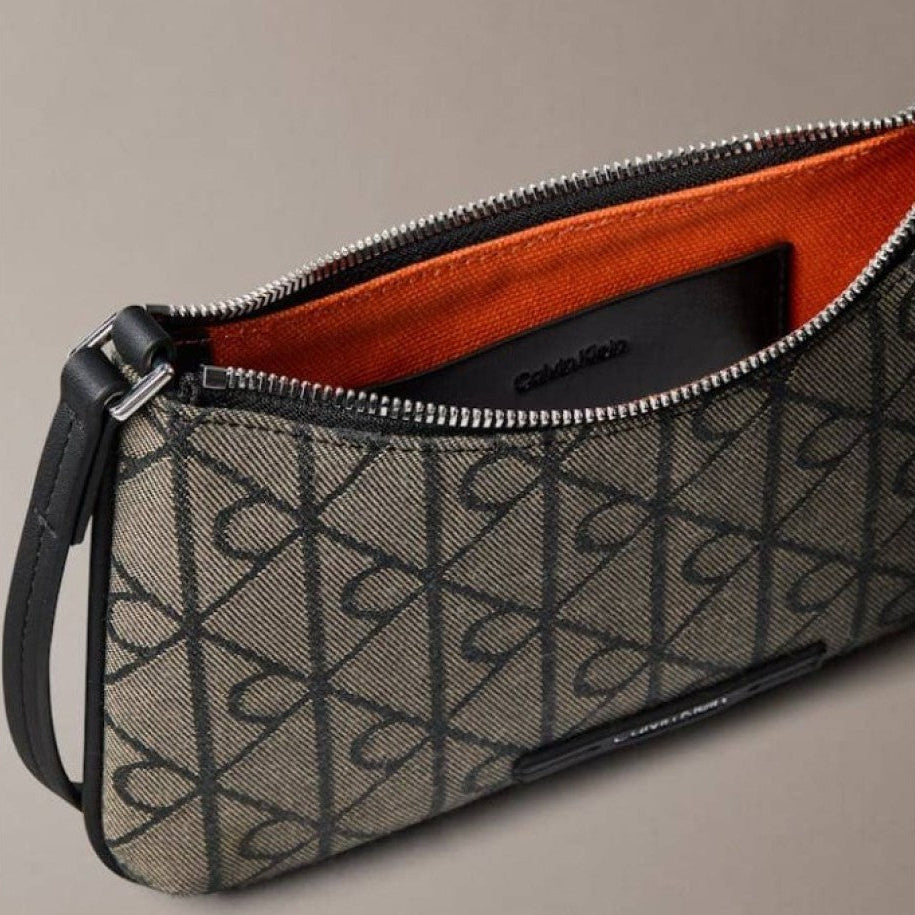 C.A.L.V.I.N K.L.E.I.N Crossbody Bag LV04F1164G 7UL LOTUS BEIGE