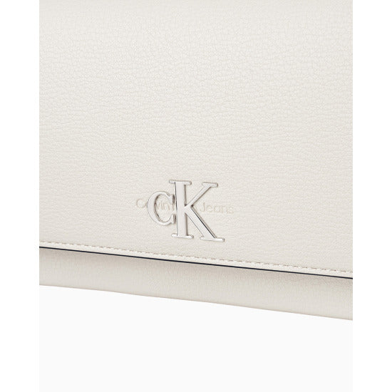 C.A.L.V.I.N K.L.E.I.N  Small Flap Chain Crossbody Bag