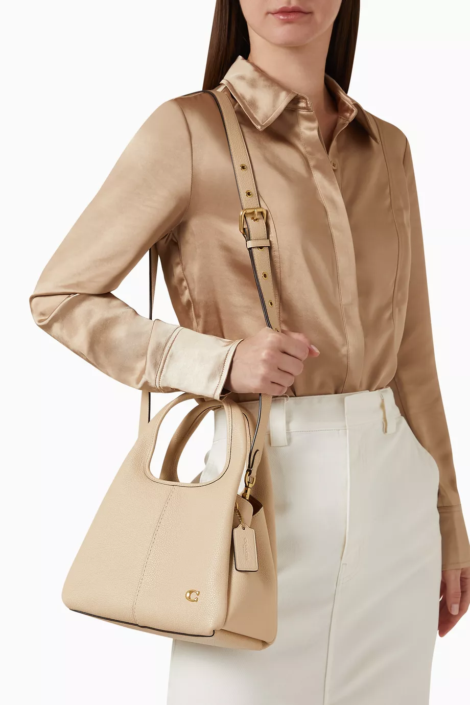 C.O.A.C.H Lana Shoulder Bag 23