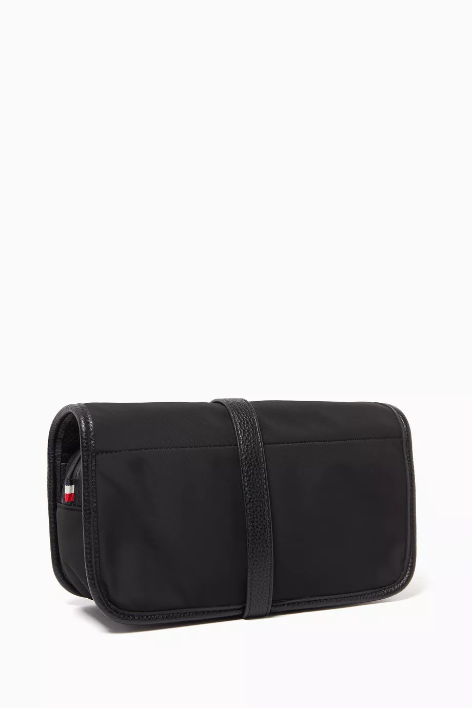 T.O.M.M.Y H.I.L.F.I.G.E.R Hanging Travel Washbag in Nylon