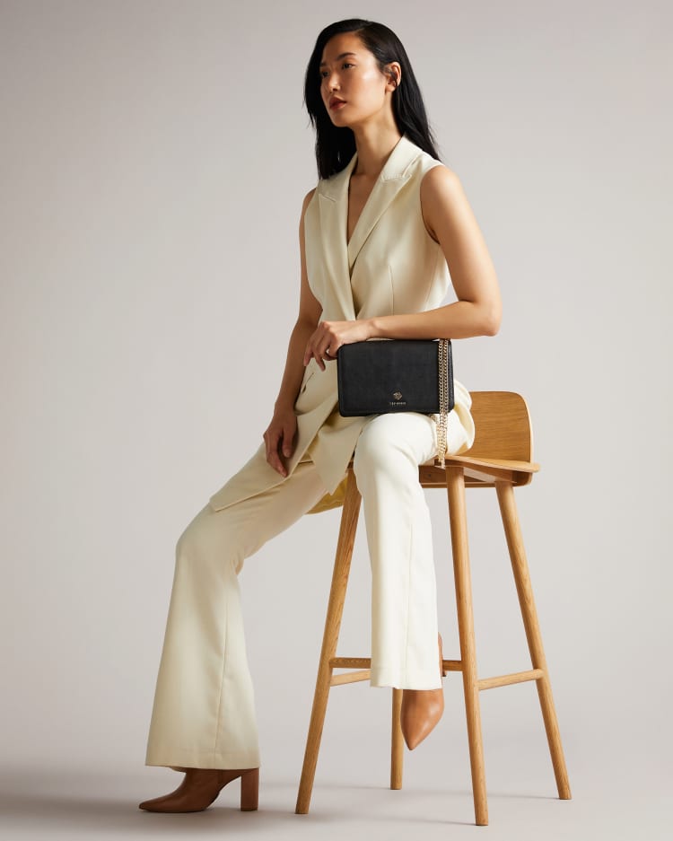 T.E.D B.A.K.E.R Jorjey Shoulder/Crossbody Bag