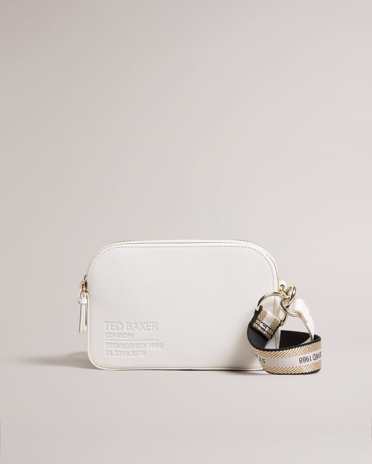 T.E.D B.A.K.E.R Dailiah Camera Bag