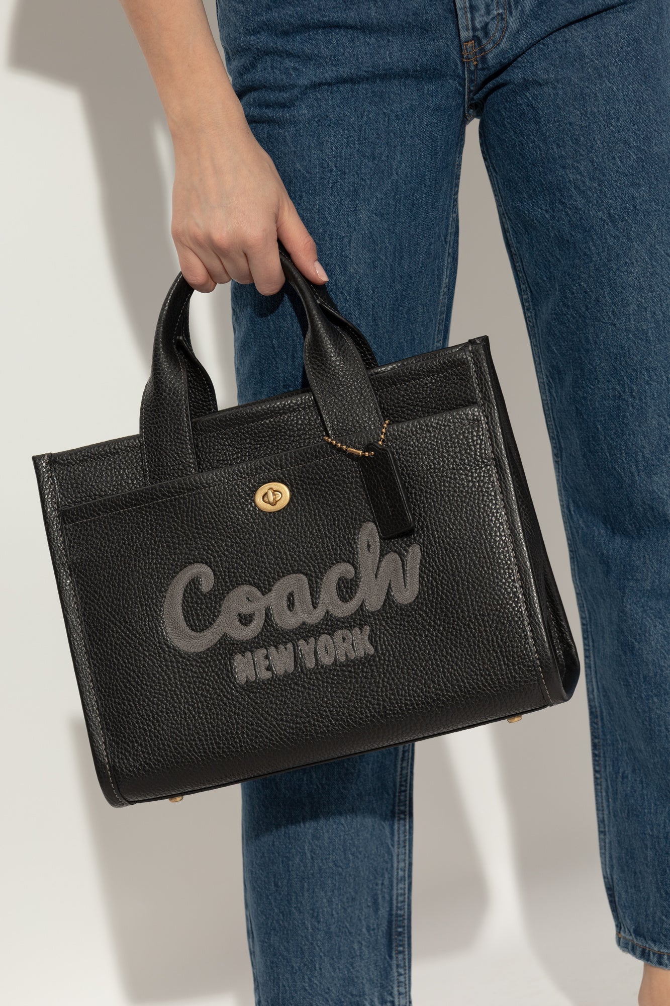 C.O.A.C.H TOTE BAG