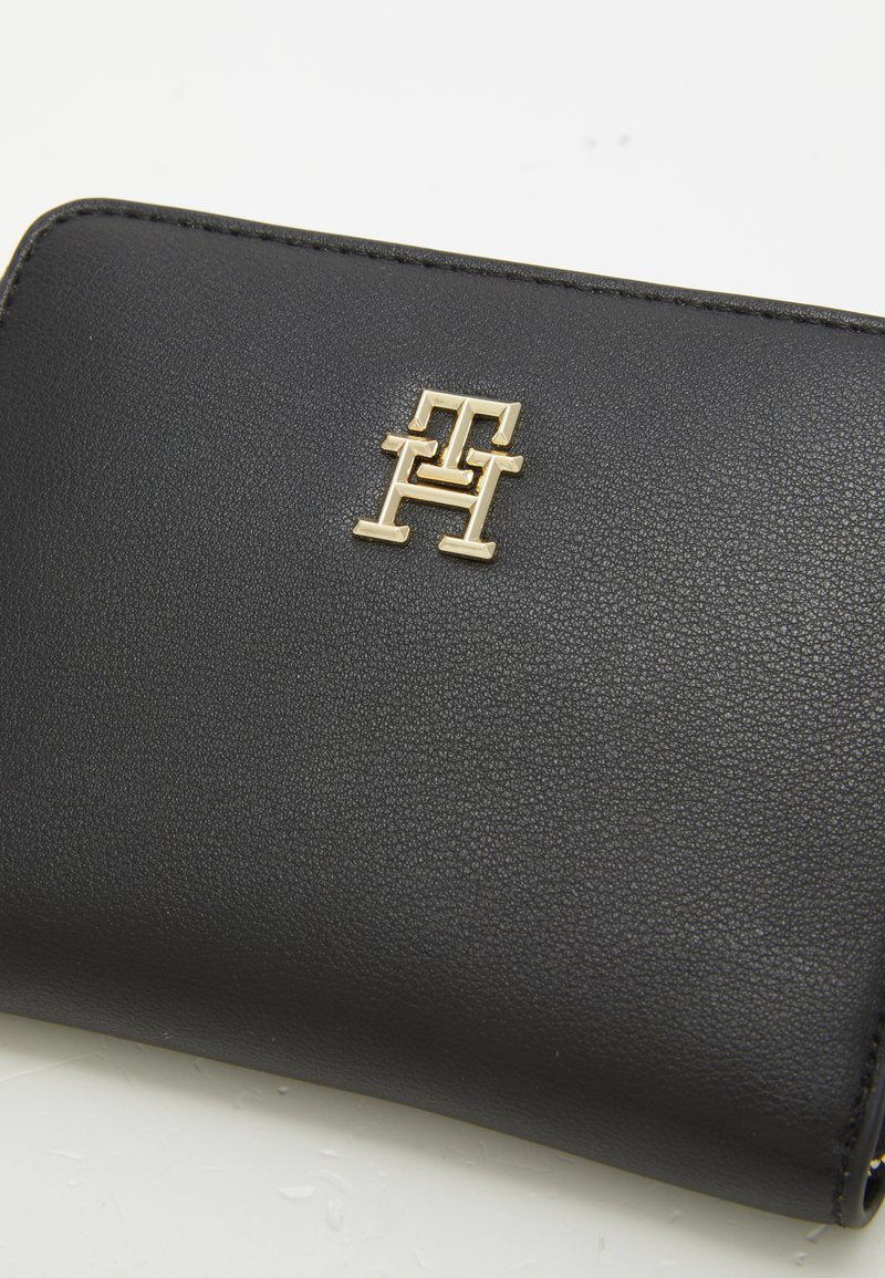 T.O.M.M.Y  H.I.L.F.I.G.E.R Wallet
