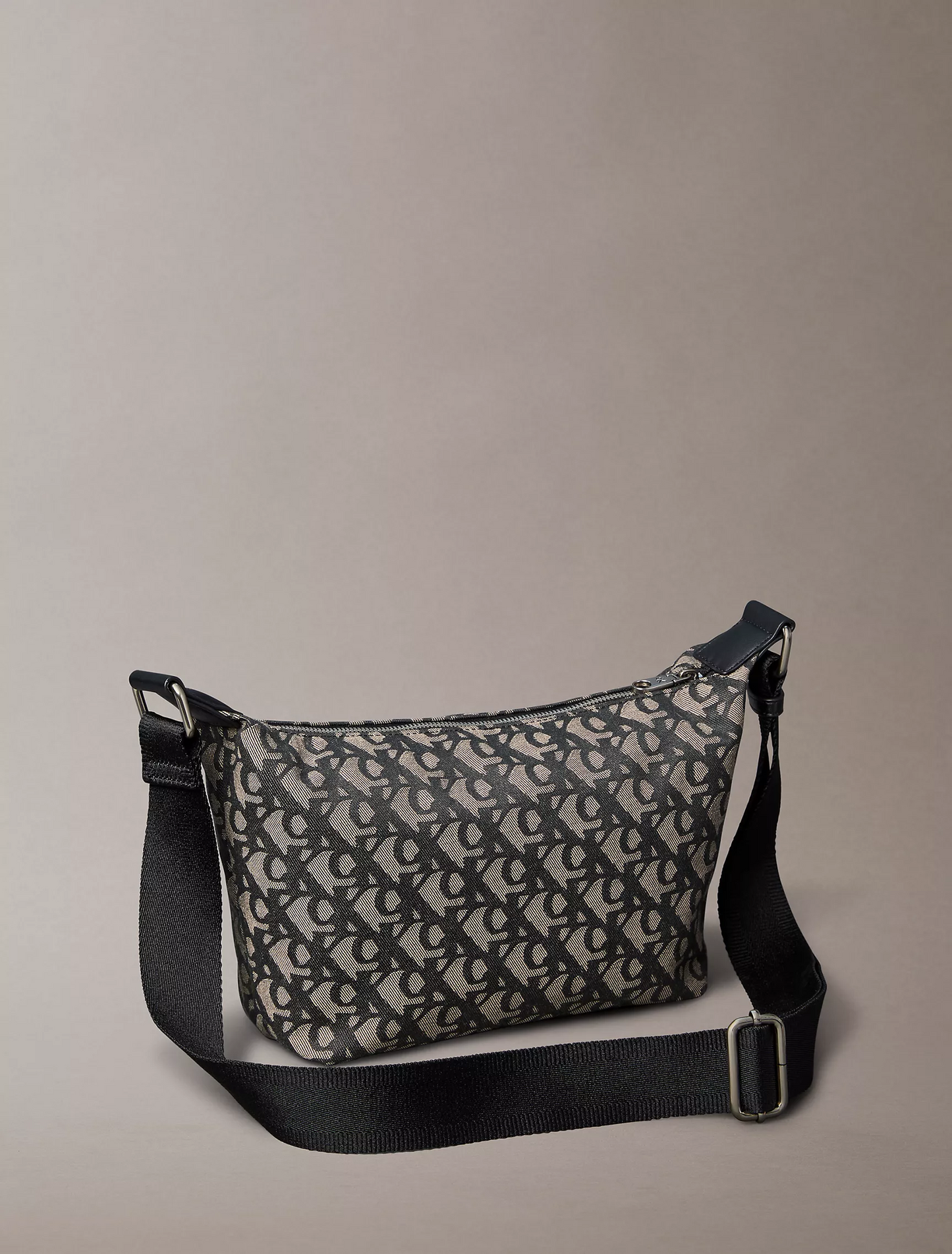 C.A.L.V.I.N K.L.E.I.N  Ultralight Logo Jacquard Shoulder Bag