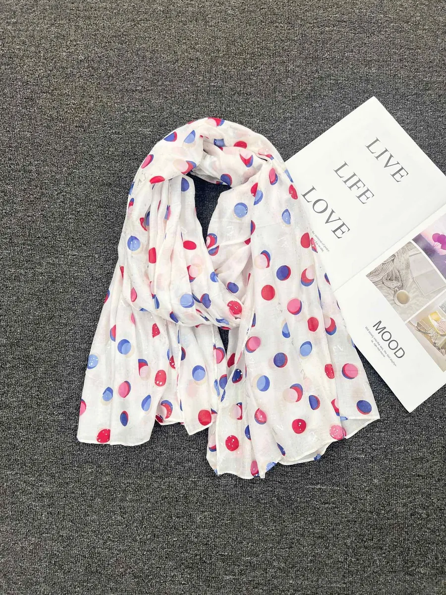 A.R.M.A.N.I J.E.A.N.S Scarf