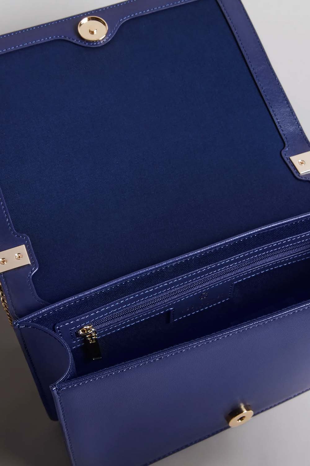 T.E.D B.A.K.E.R Jorjey Shoulder/Crossbody Bag