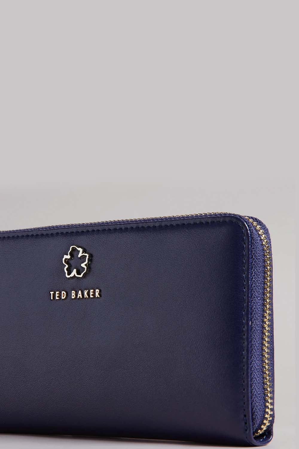 T.E.D B.A.K.E.R Wallet