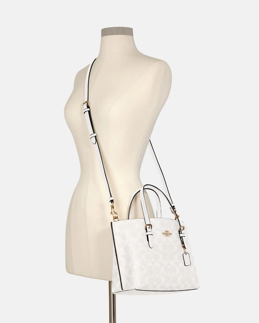 C.O.A.C.H  Mollie Tote