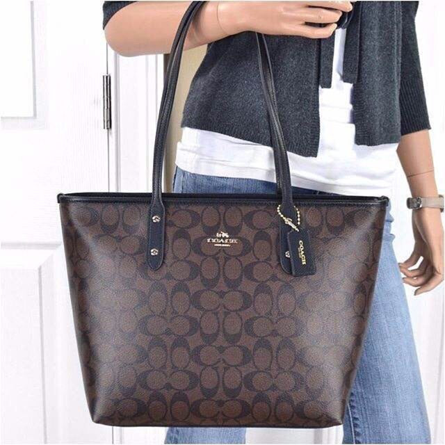 C.O.A.C.H. Tote Handbag