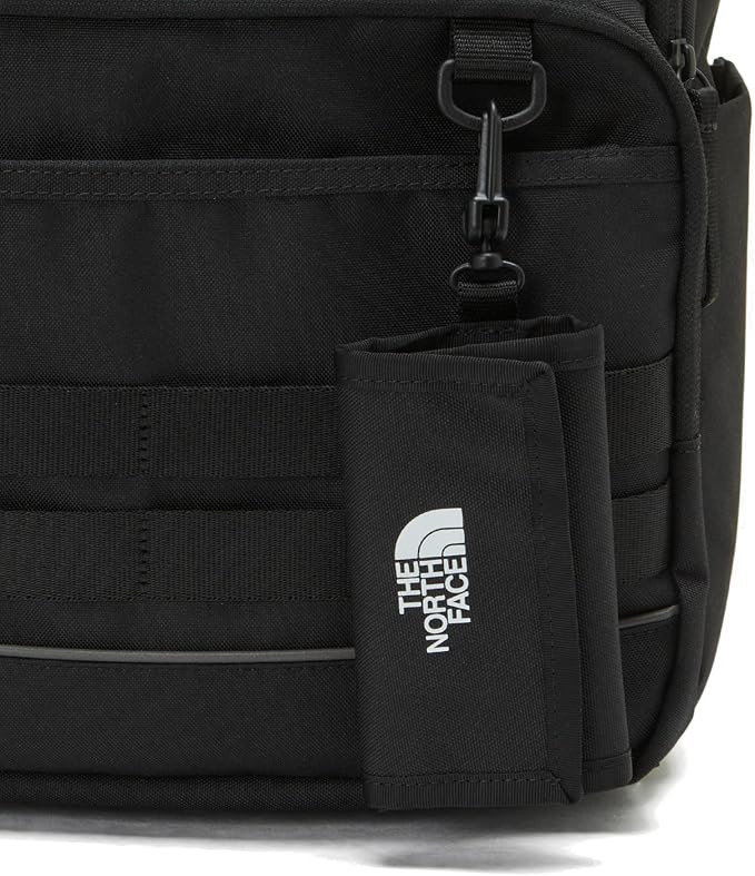 T.H.E N.O.R.T.H F.A.C.E DUAL PRO III Backpack