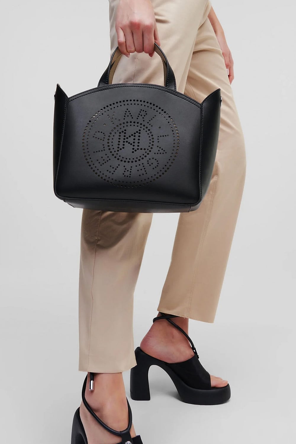 K.A.R.L L.A.G.E.R.F.E.L.D Bag K/Circle Sm Tote Perforated