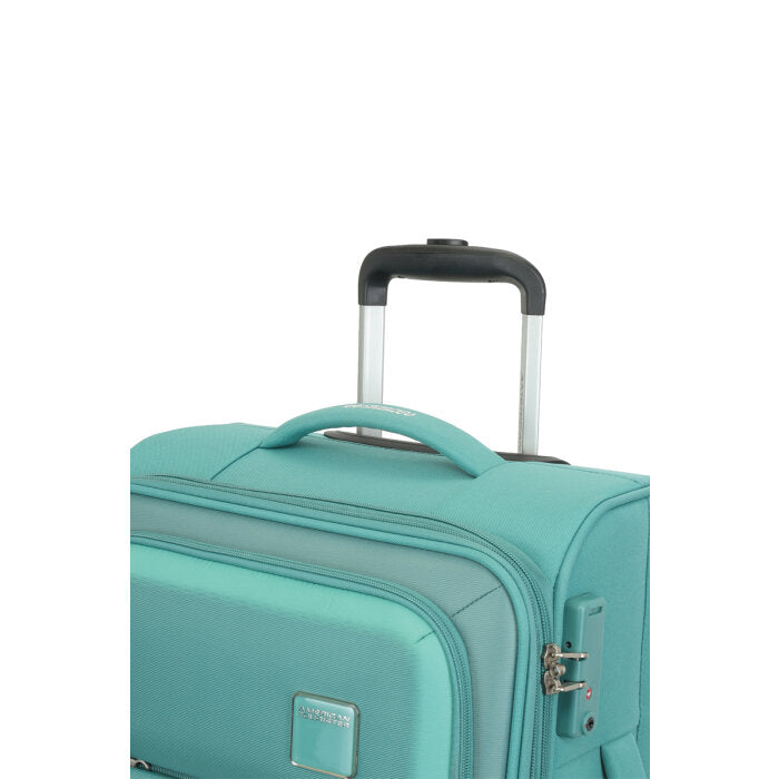 A.M.E.R.I.C.A.N T.O.U.R.I.S.T.E.R Seville 81 cm Soft Trolley, 4 Wheels, Green