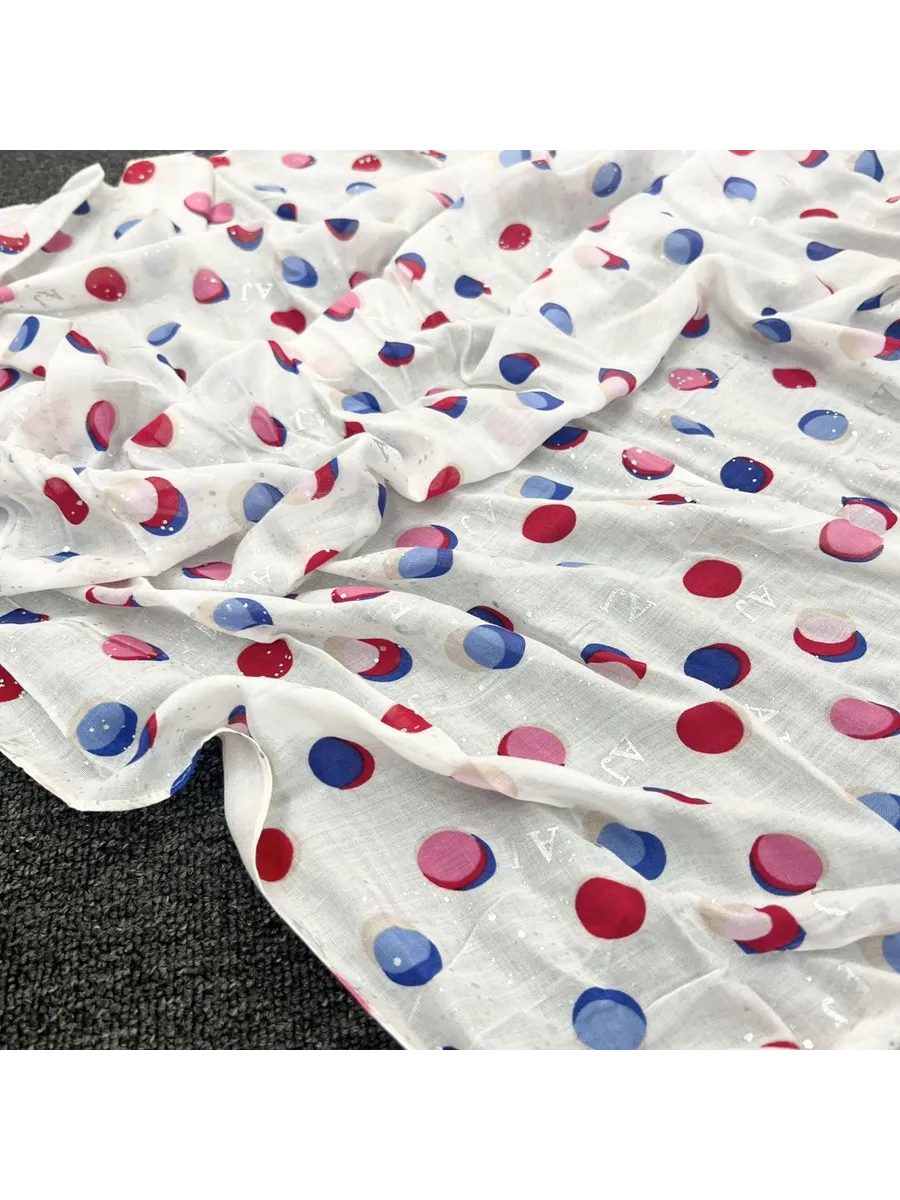 A.R.M.A.N.I J.E.A.N.S Scarf