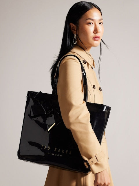 T.E.D B.A.K.E.R Nicon Knot Bow Large Icon Shoulder Bag