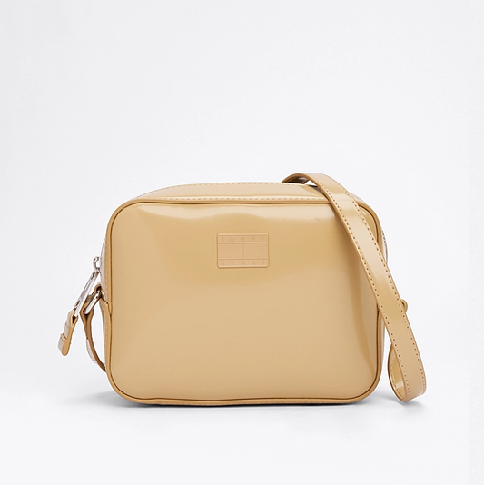 T.O.M.M.Y H.I.L.F.I.G.E.R Essential Boxy Camera Bag
