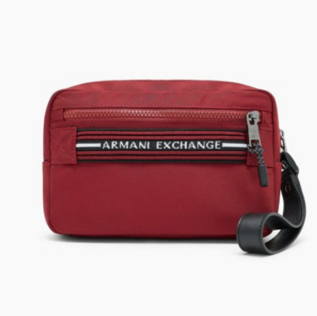 A.r.m.a.n.i E.x.c.h.a.n.g.e Toiletry bag