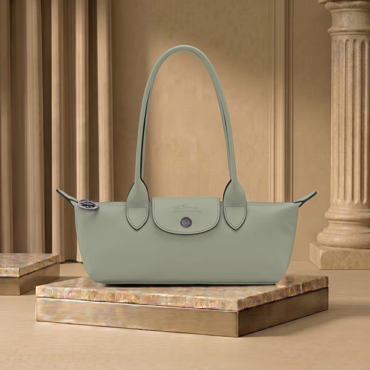 L.O-N.G.C.H-A.M.P Le Pliage Xtra M Shoulder bag