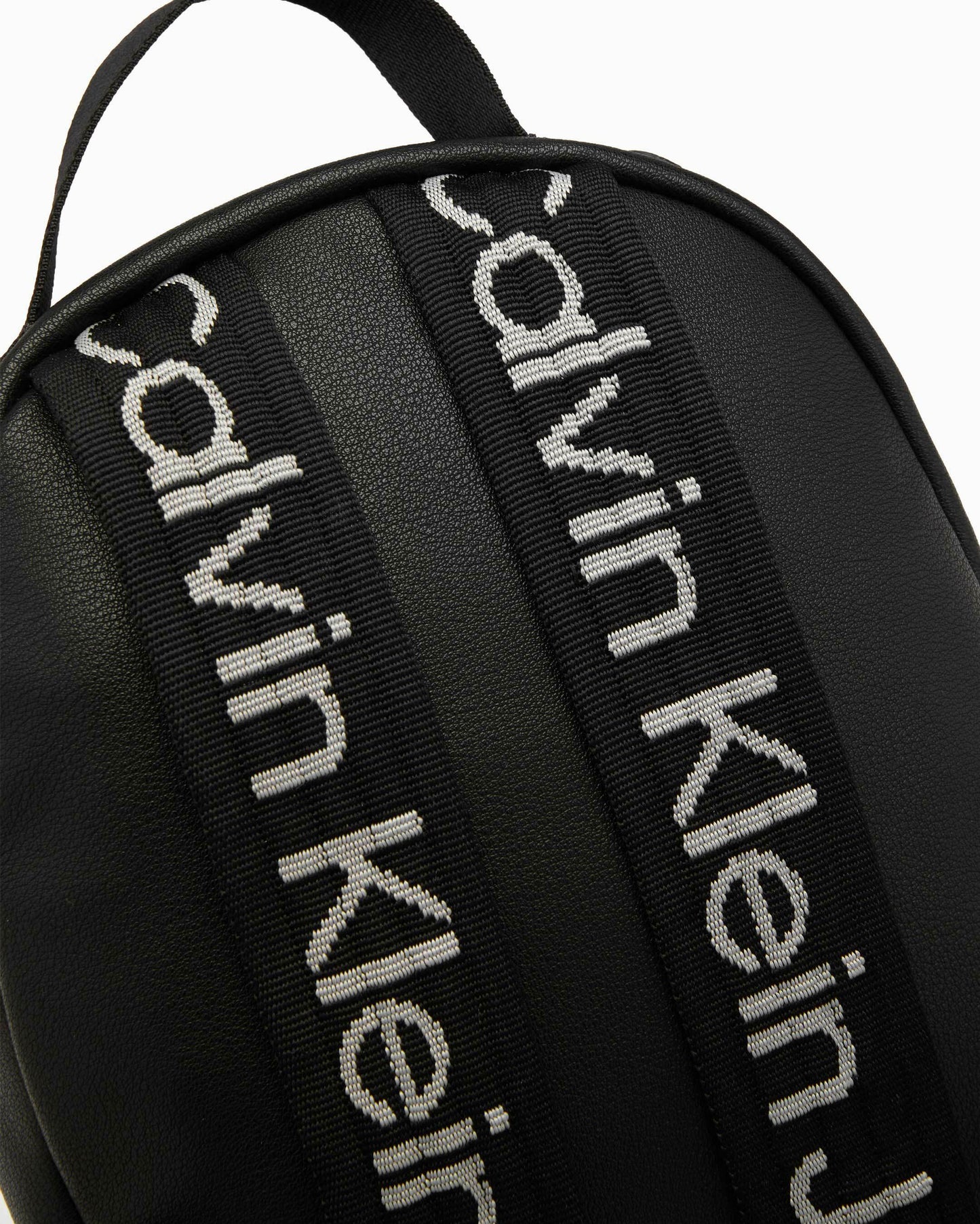 C.A.L.V.I.N K.L.E.I.N BACKPACK