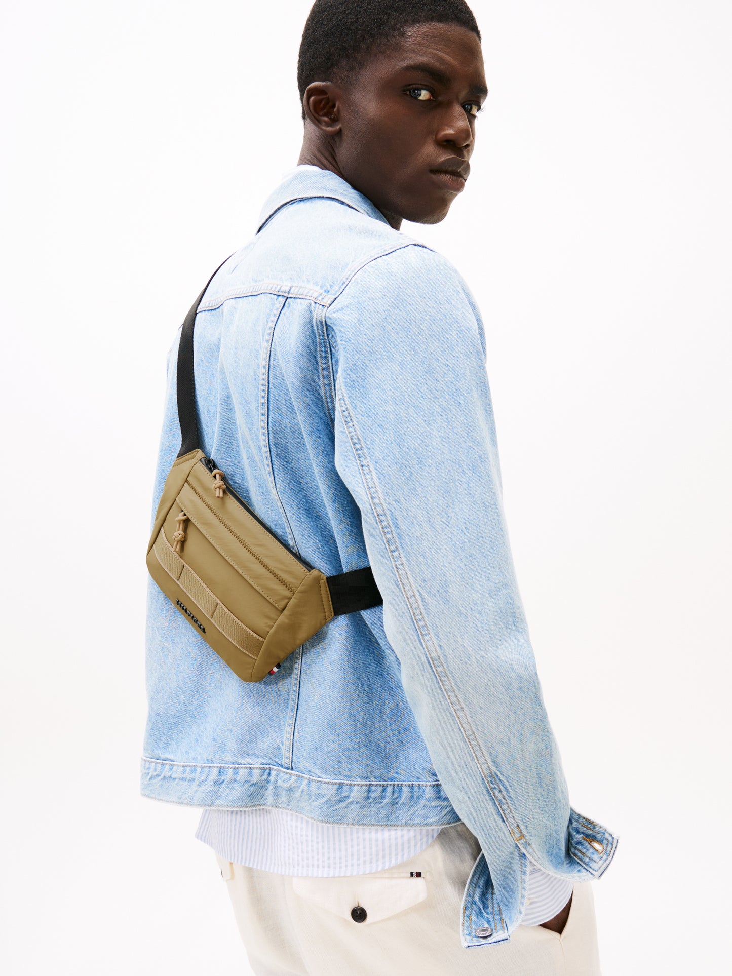 T.O.M.M.Y H.I.L.F.I.G.E.R Textured Logo Bum Bag